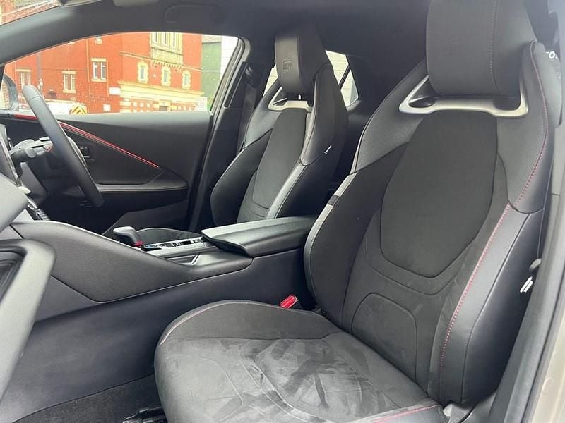 Used Toyota C-HR Sport 198 HP (145 kW) 2025 Silver SUV
