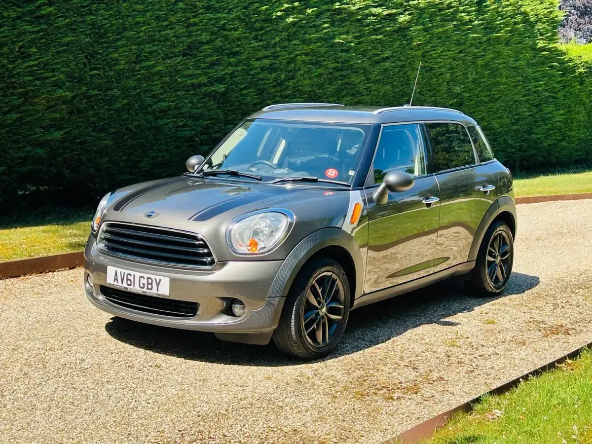 Used Mini ONE 98 HP (72 kW) 2011 Grey Hatchback