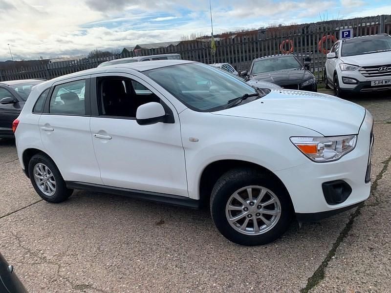 Used Mitsubishi ASX 2015 White SUV