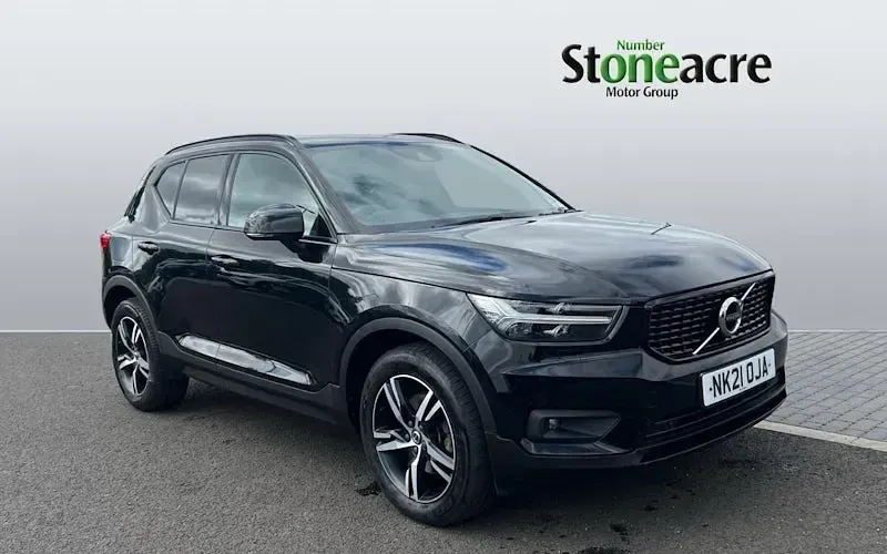 Used Volvo XC40 R-Design 197 HP (144 kW) 2021 SUV
