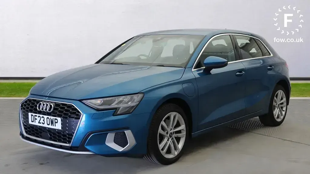 Used Audi A3 e-tron Sport 2023 Blue Hatchback