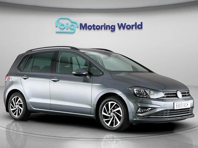 Grey Used 2019 VW Golf Sportsvan Match MPV | £13,700 (Fair price) - Image 1/4