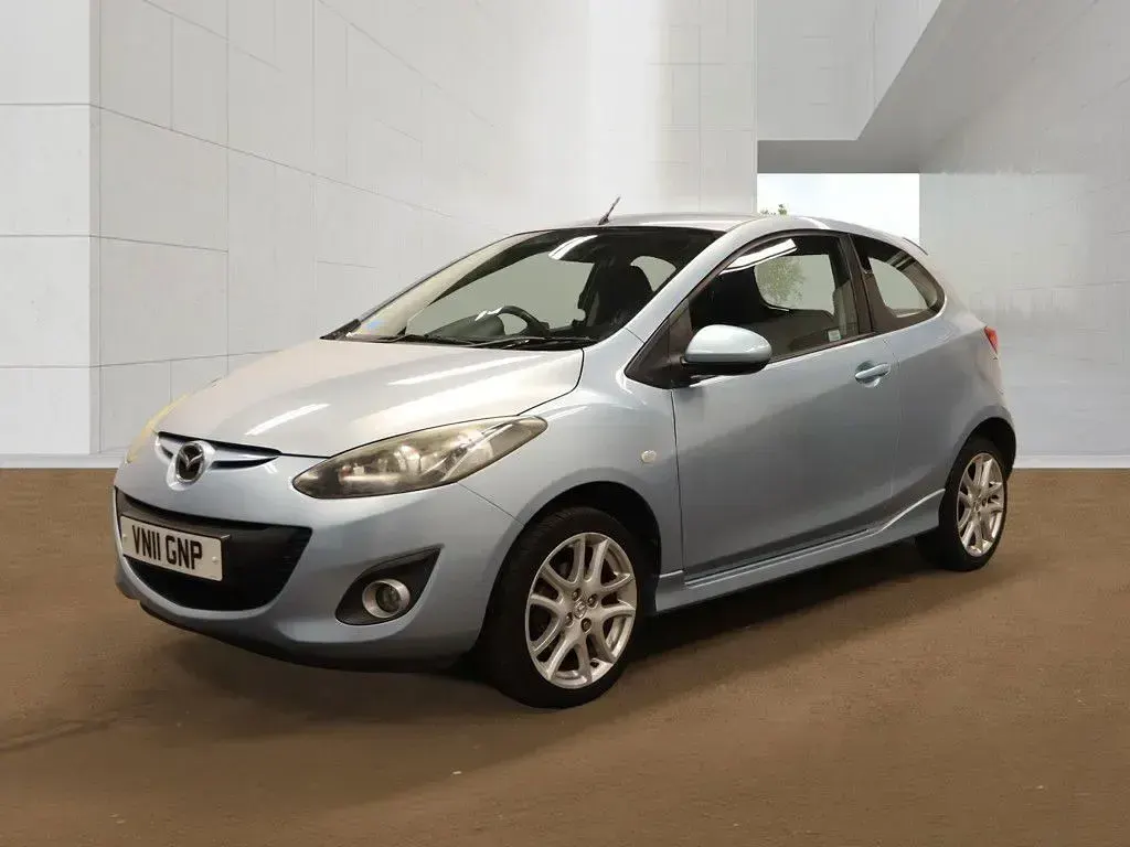 Used Mazda 2 Inclusive 102 HP (75 kW) 2011 Blue Hatchback