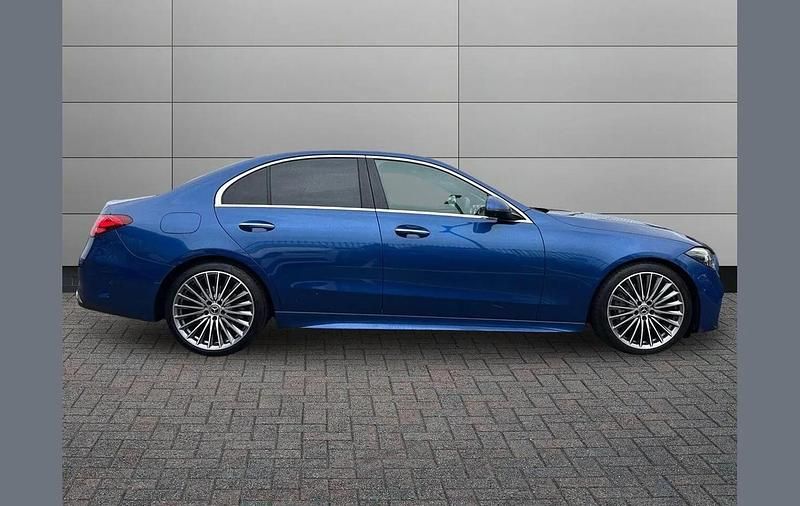 Used Mercedes C220 AMG Line Premium 196 HP (144 kW) 2022 Blue Sedan
