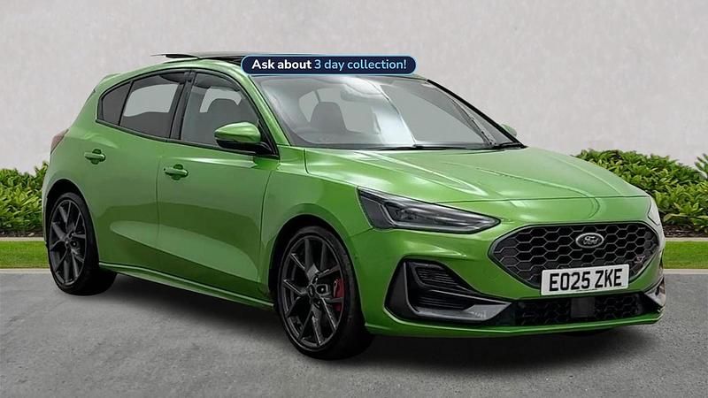 Used Ford Focus ST 280 HP (205 kW) 2025 Green Hatchback