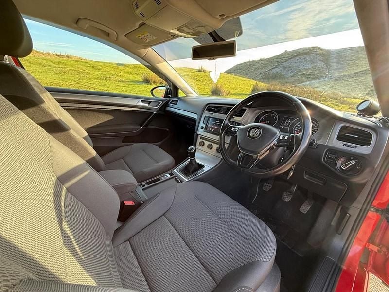 Used VW Golf VII Match 2015 Red Hatchback