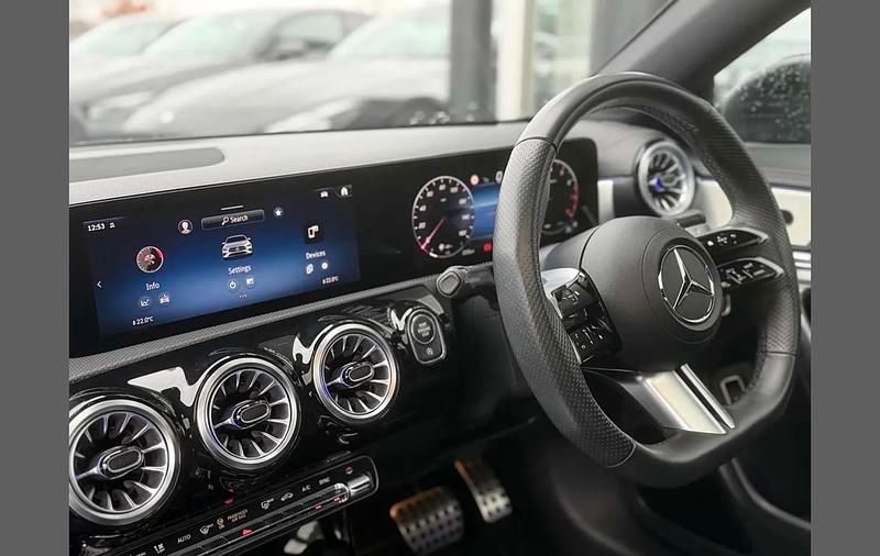 Used Mercedes CLA200 AMG Line Premium Plus 161 HP (118 kW) 2023 Black Coupe