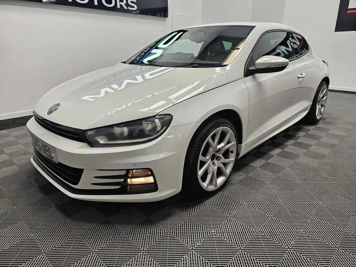 Used VW Scirocco R-line 184 HP (135 kW) 2015 White Coupe