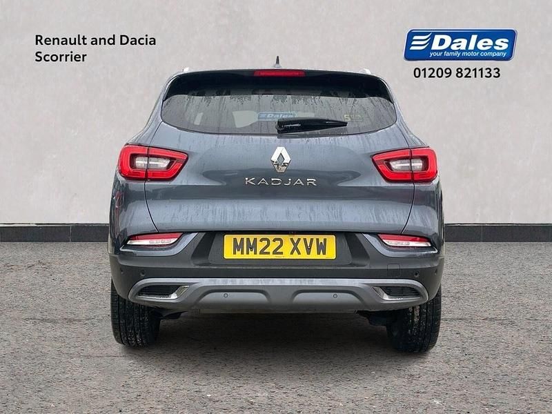 Begagnad Renault Kadjar Techno 140 HK (102 kW) 2022 Grå SUV