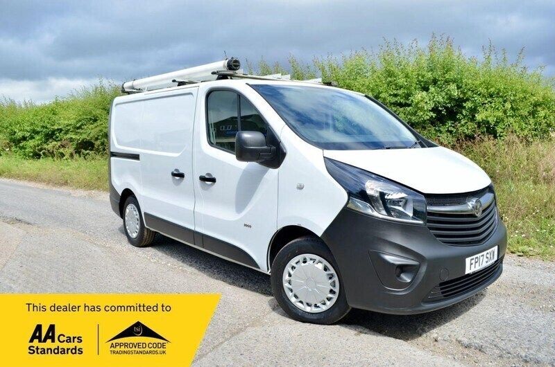 White Used 2017 Vauxhall Vivaro S Van | £6,990 (Good price) - Image 1/3