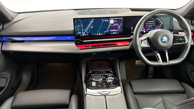 Used BMW 530e M Sport 295 HP (216 kW) 2024 Blue