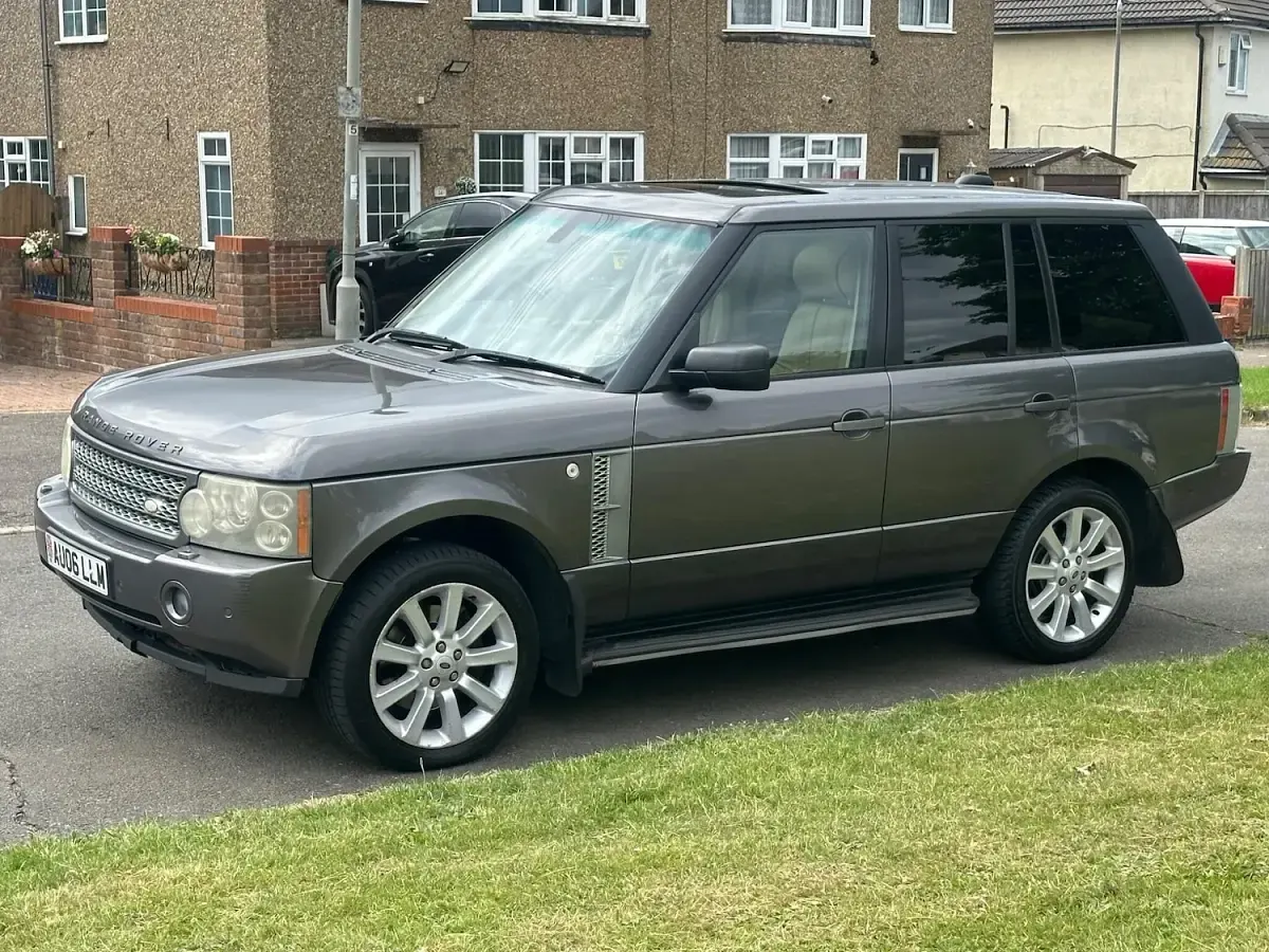 Used Land Rover Range Rover Vogue SE 396 HP (291 kW) 2006 Grey SUV