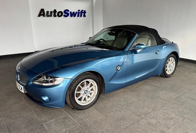Begagnad BMW Z4 2005 Blå Cab