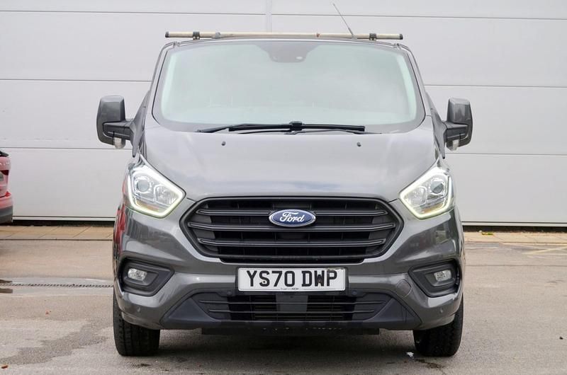 Usado Ford Transit Custom Trend 130 HP (95 kW) 2020 Cinzento Van