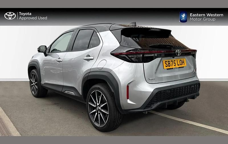 Used Toyota Yaris Cross Sport 128 HP (94 kW) 2025 Silver SUV