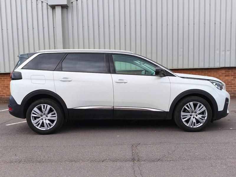 Used Peugeot 5008 Allure 2020 White MPV