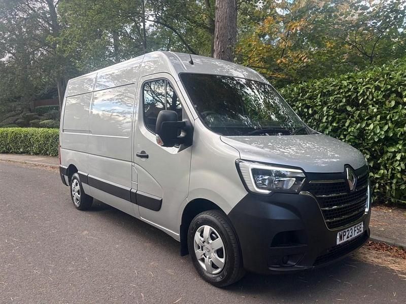 Grey Used 2023 Renault Master Business Van | £18,495 (Fair price) - Image 1/4