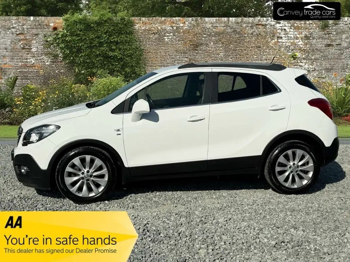 Used Vauxhall Mokka 140 HP (102 kW) 2015 White SUV