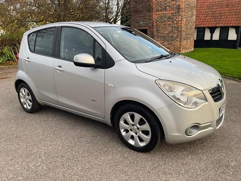 Silver Used 2009 Vauxhall Agila Design Edition MPV | £2,495 (Fair price) - Image 1/4
