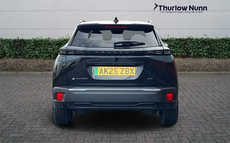 Used Peugeot e-2008 Premium 114 kW (156 HP) 2026 SUV