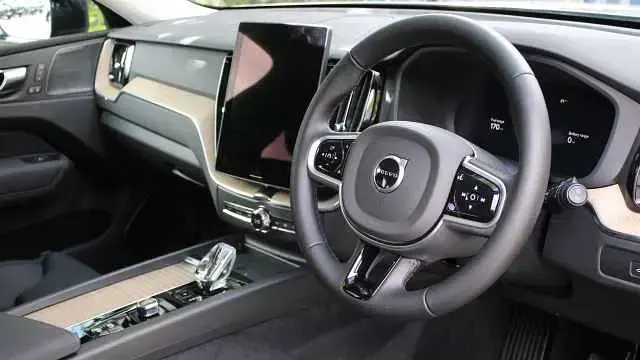 Used Volvo XC60 Plus 350 HP (257 kW) 2026 SUV