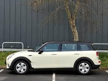 Used Mini Cooper Clubman Classic 136 HP (100 kW) 2022 White Estate