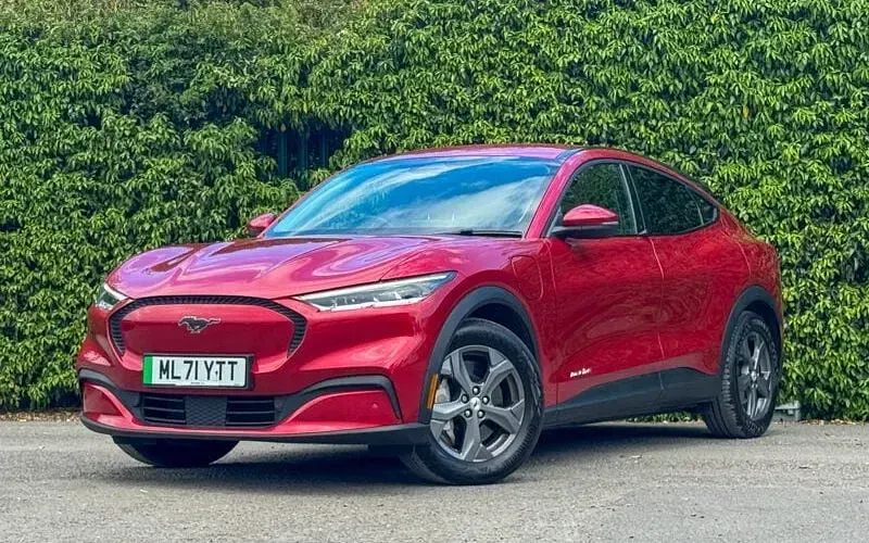 Usado Ford Mustang Standard Range 269 CV (197 kW) 2021 Familiar