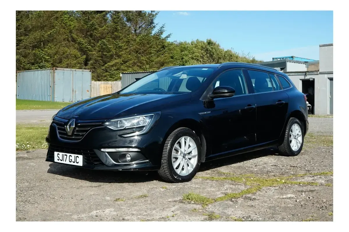 Used Renault Mégane GrandTour Dynamique 2017 Black Estate