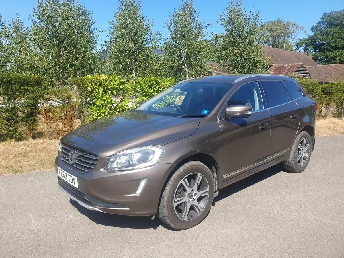 Used Volvo XC60 SE Lux 2013 Bronze SUV
