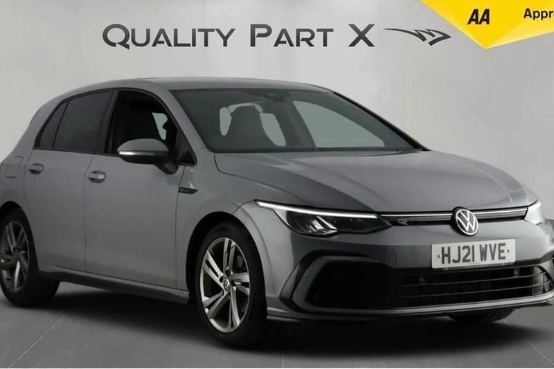 Used VW Golf VII R-line 150 HP (110 kW) 2021 Hatchback