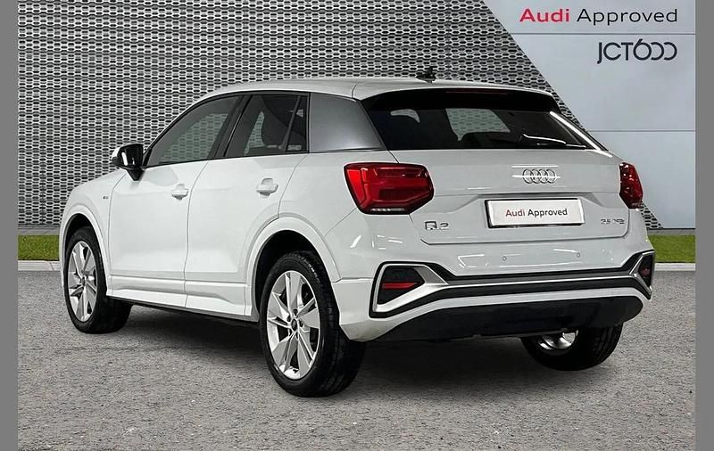 Used Audi Q2 S-Line 147 HP (108 kW) 2025 White SUV