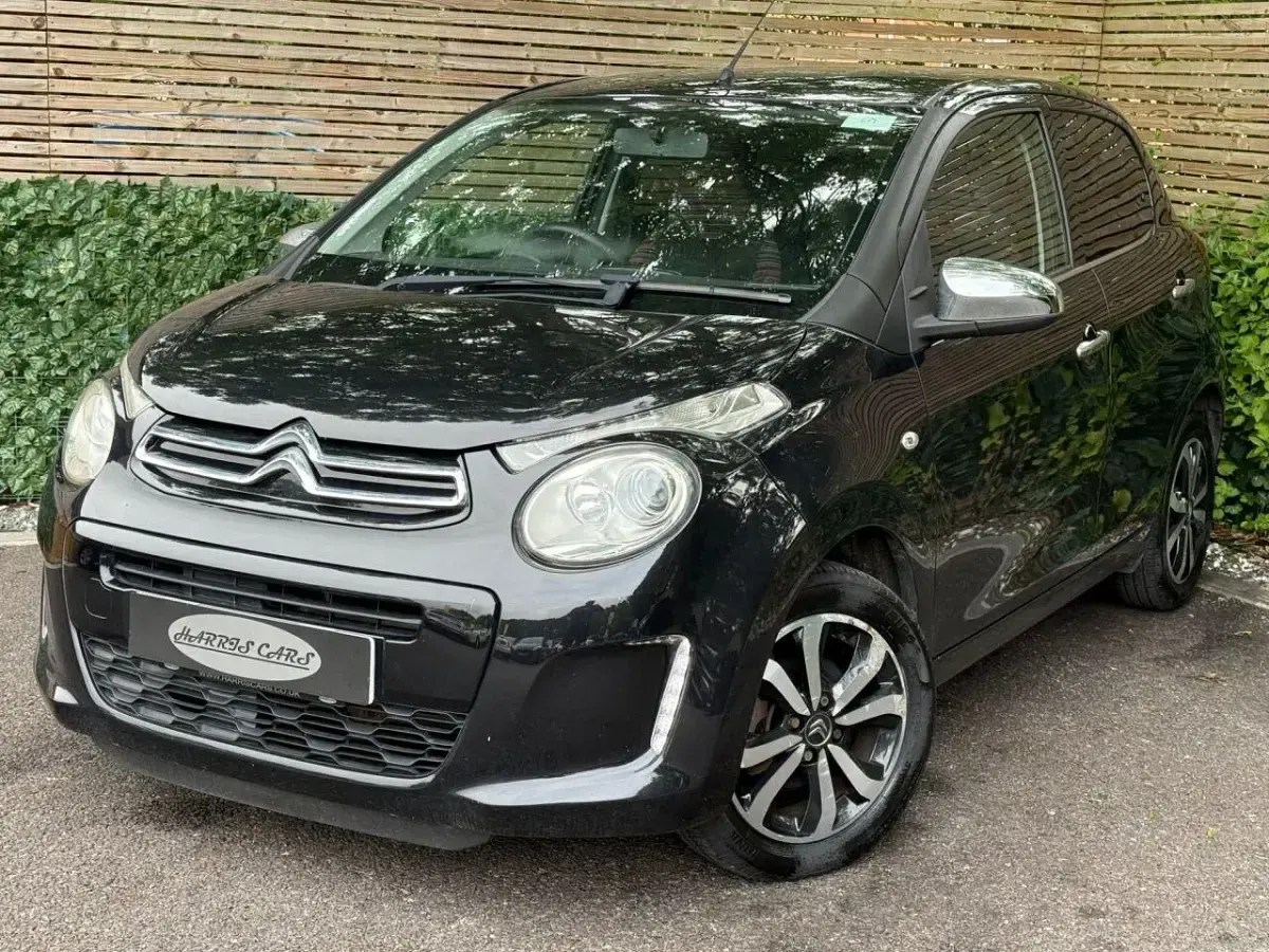 Used Citroën C1 Flair 72 HP (52 kW) 2018 Black Hatchback