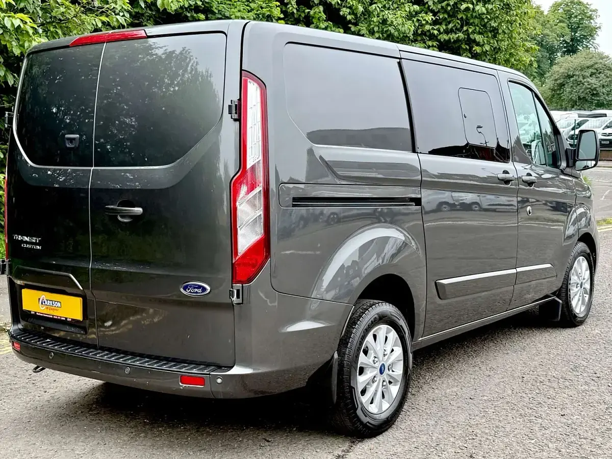 Used Ford Transit Custom Limited 170 HP (125 kW) 2023 Grey Van