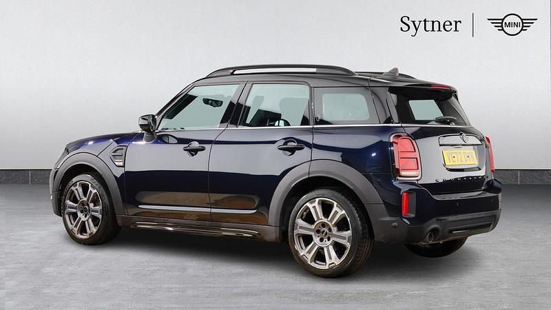 Usado Mini Cooper Countryman Exclusive 134 HP (98 kW) 2023 Preto SUV