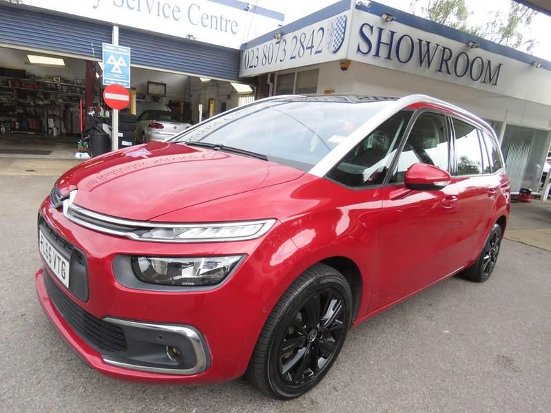 Red Used 2016 Citroën Grand C4 Picasso Feel MPV | £8,389 (Fair price) - Image 1/3