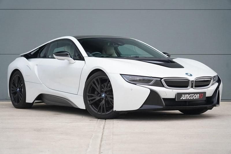 Used BMW i8 Performance 362 HP (266 kW) 2016 White Coupe