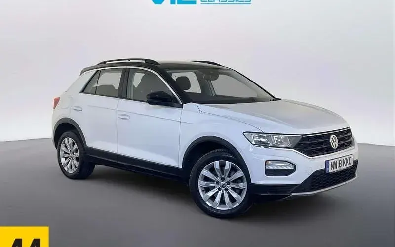 Usado VW T-Roc SE 150 HP (110 kW) 2021 SUV
