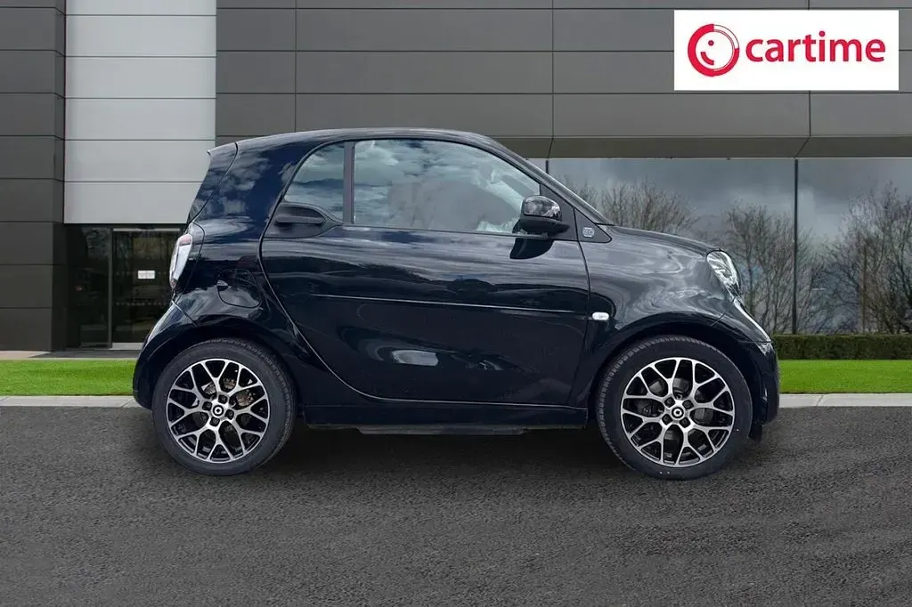 Used Smart ForTwo Electric Drive Prime Exclusive 22 kW (30 HP) 2022 Black Coupe