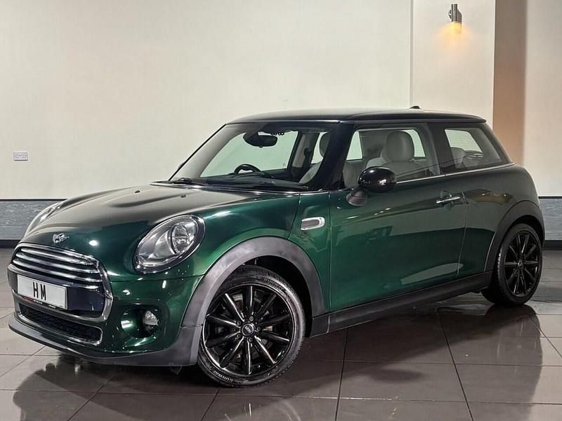 Begagnad Mini Cooper Hatch 136 HK (100 kW) 2014 Grön Halvkombi