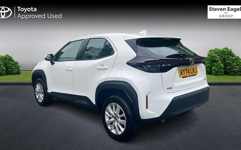 Used Toyota Yaris Hybrid 116 HP (85 kW) 2026 Estate