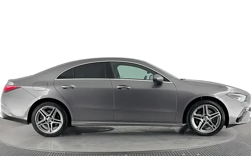 Used Mercedes E250 Executive 218 HP (160 kW) 2025 Sedan
