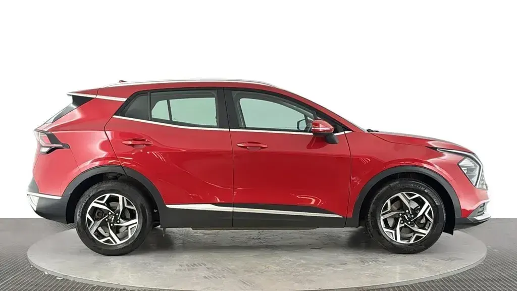 Used Kia Sportage 157 HP (115 kW) 2025 Red SUV