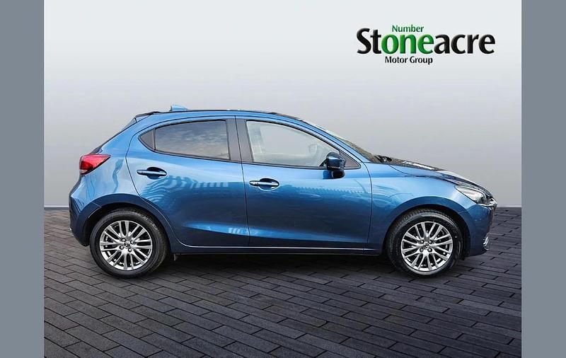 Used Mazda 2 Inclusive 88 HP (64 kW) 2022 Blue Hatchback