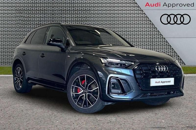 Grey Used 2023 Audi Q5 Comfort SUV | £36,995 (Fair price) - Image 1/4