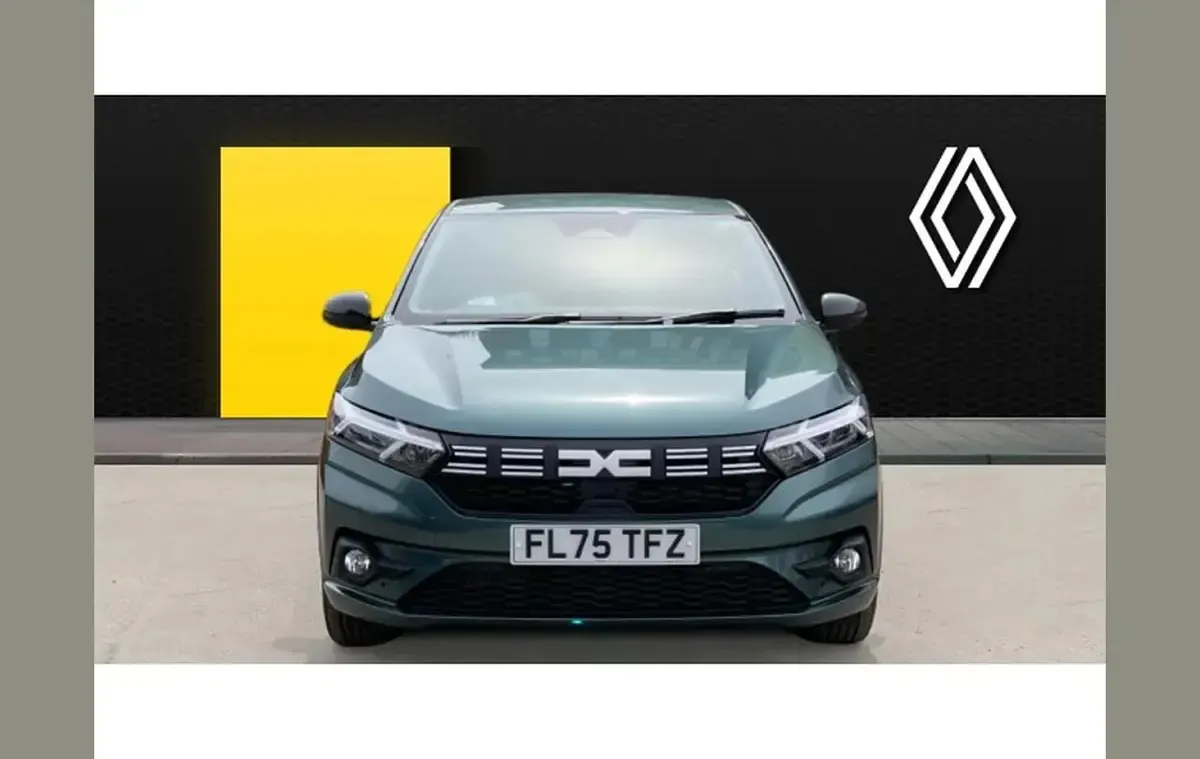 New Dacia Sandero Journey 90 HP (66 kW) 2025 Green Hatchback