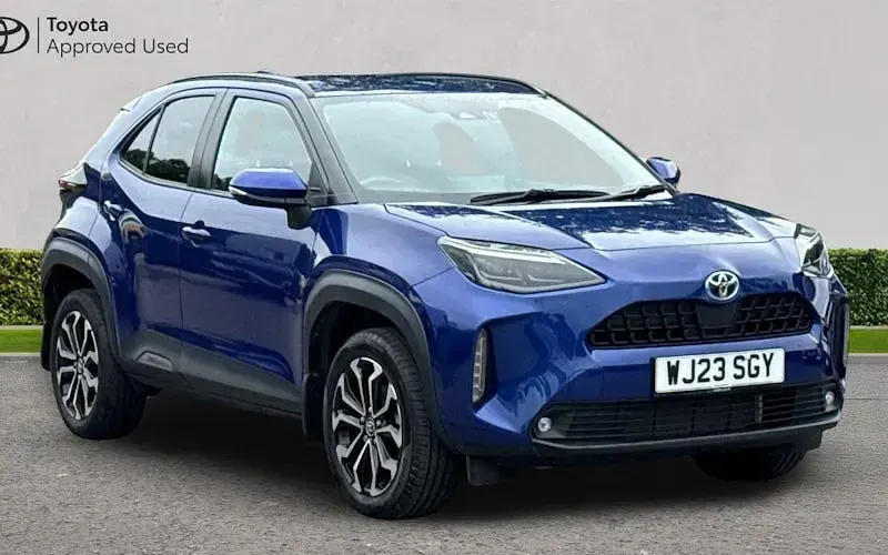 Used Toyota Yaris Hybrid Design 116 HP (85 kW) 2026 Estate