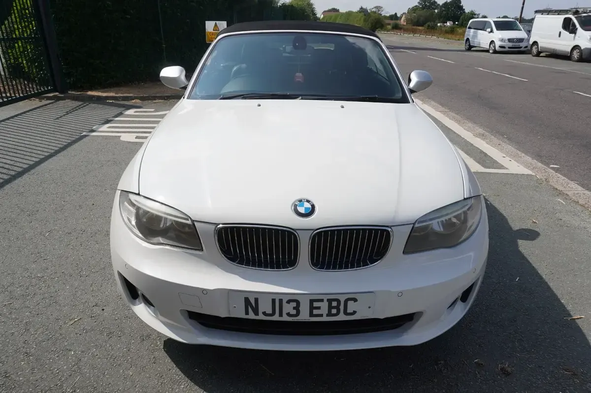Used BMW 118 Cabriolet Exclusive 2013 White Cabriolet