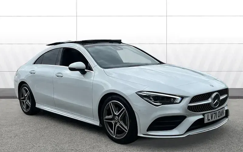 Used Mercedes CLA180 AMG Line Premium Plus 136 HP (100 kW) 2021 Coupe