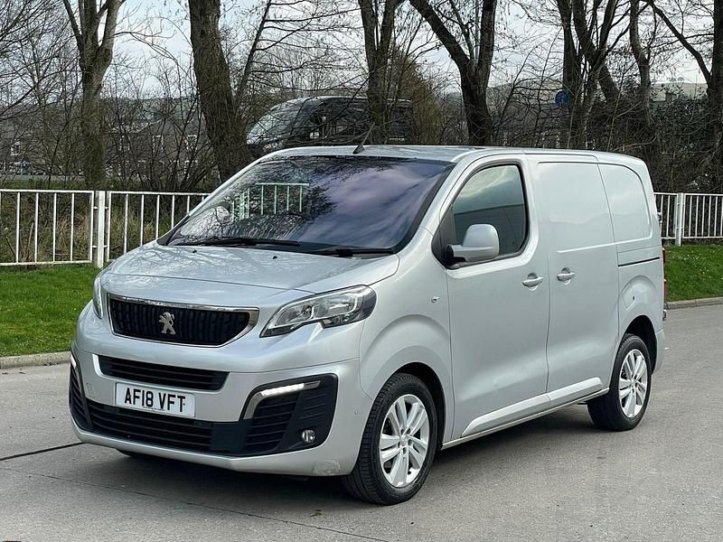 Second-hand Peugeot Expert 2018 Argintiu Van