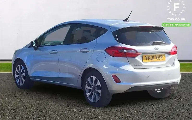 Używany Ford Fiesta Trend 95 KM (69 kW) 2021 Srebrny Hatchback